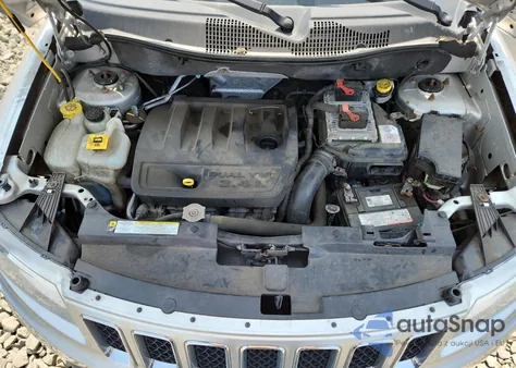 2013 Jeep Compass Sport из США, поврежденный, VIN 1C4NJDBB2DD281466